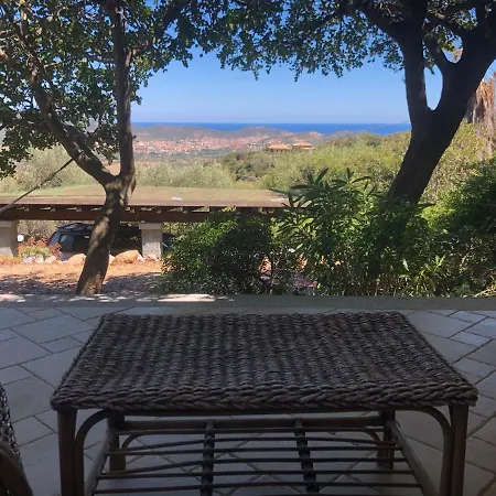 In Zona Panoramica, Immersa Nel Della Macchia Mediterranea Apartman *