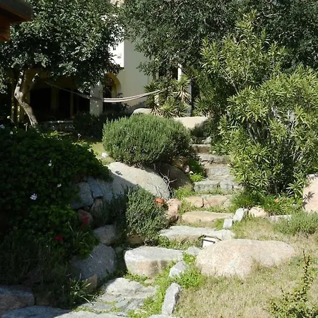 Apartman In Zona Panoramica, Immersa Nel Della Macchia Mediterranea