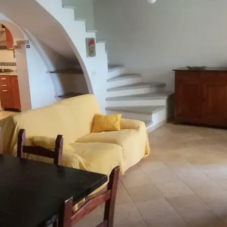 In Zona Panoramica, Immersa Nel Della Macchia Mediterranea דירה *