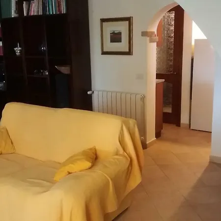 Villetta In Zona Panoramica, Immersa Nel Verde Della Macchia Mediterranea Villasimius