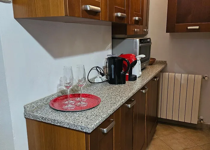 Appartamento In Zona Panoramica, Immersa Nel Della Macchia Mediterranea *