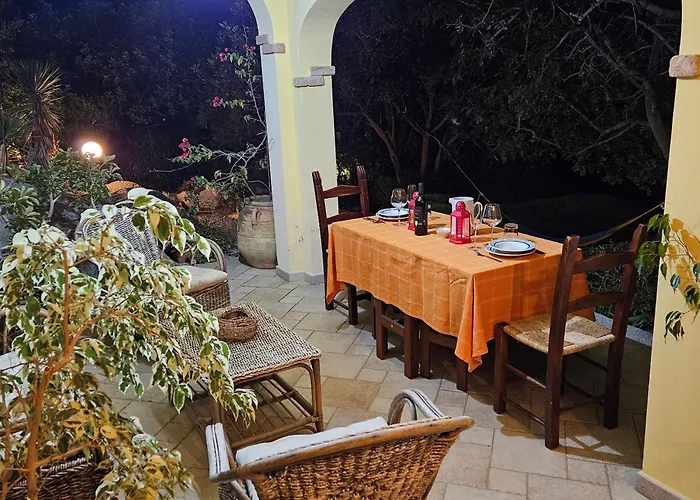 In Zona Panoramica, Immersa Nel Della Macchia Mediterranea Appartamento