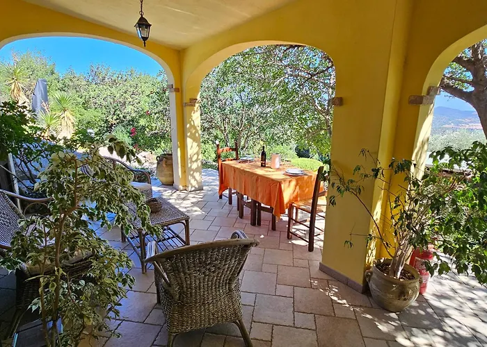 In Zona Panoramica, Immersa Nel Della Macchia Mediterranea Appartamento Villasimius
