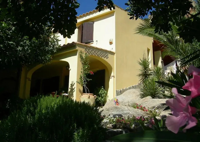 In Zona Panoramica, Immersa Nel Della Macchia Mediterranea Appartamento