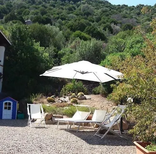 In Zona Panoramica, Immersa Nel Della Macchia Mediterranea Appartamento *